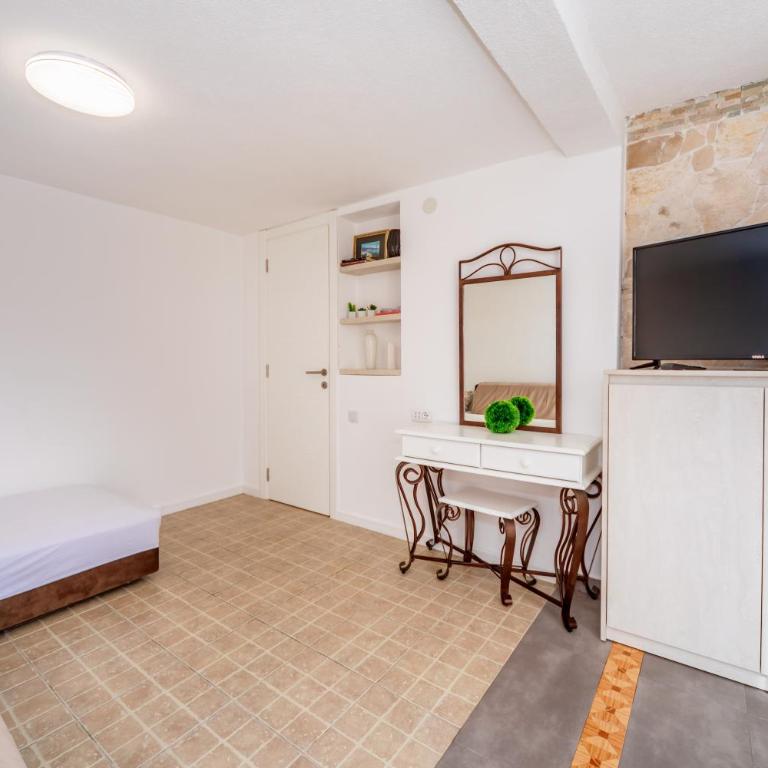 Apartmani LIRA - Apartman sa 2 Spavaće Sobe - 10