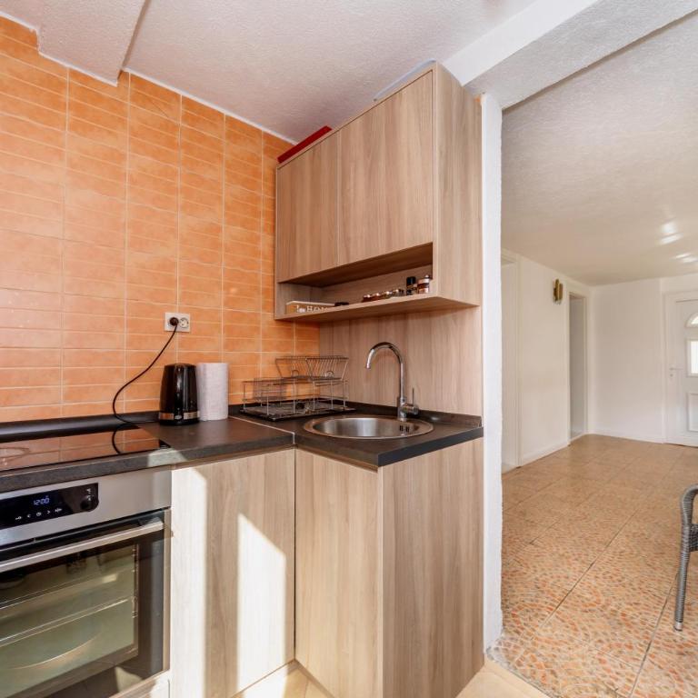 Apartmani LIRA - Apartman sa 2 Spavaće Sobe - 15