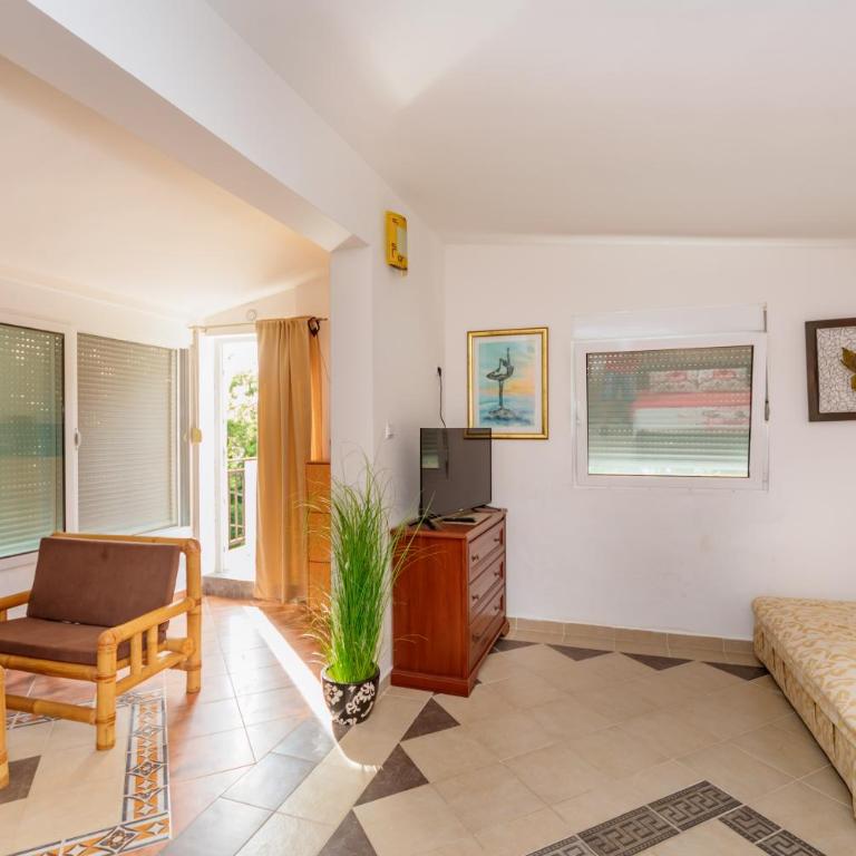 Apartmani LIRA - Apartman - 10