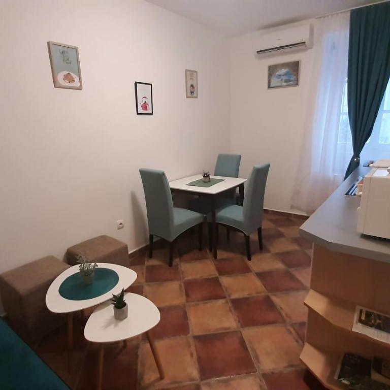 Apartment Ozana - Two-Bedroom Apartment - 15
