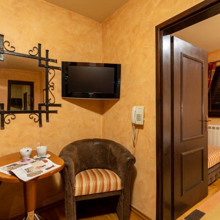 Guest House Vila Bajka - Apartman sa 1 Spavaćom Sobom - 4