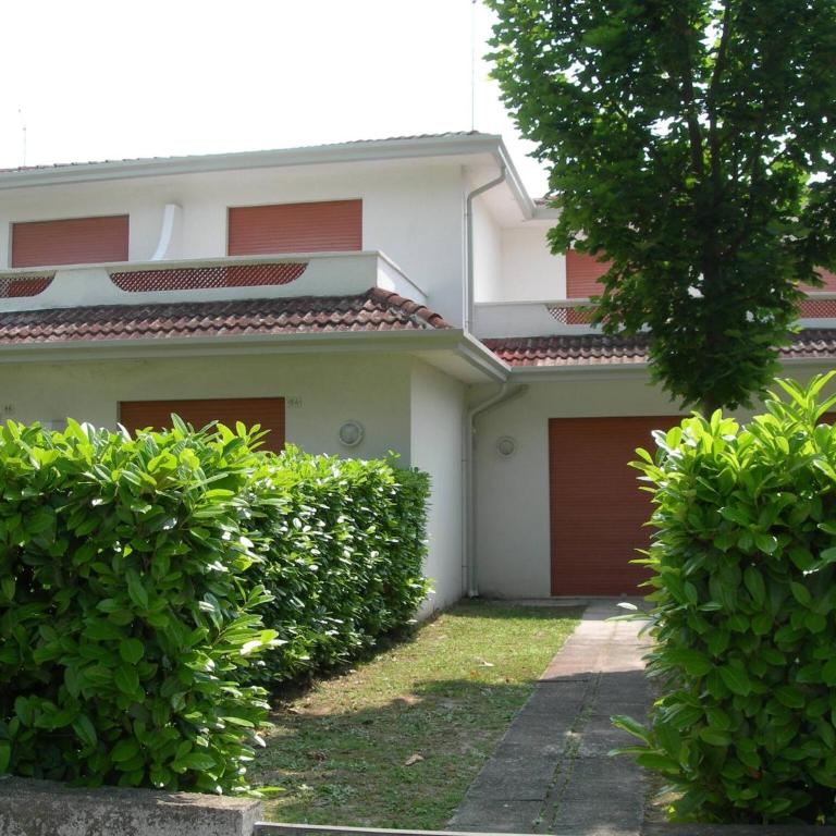 Terraced house with private garden - Villa - 16