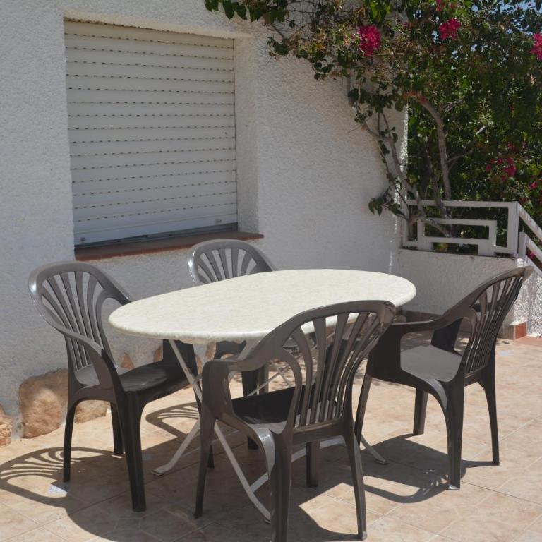 CHALET CON PISCINA A 1 KILOMETRO DE LA PLAYA CARTAGENA - Casa de 6 dormitorios - 30