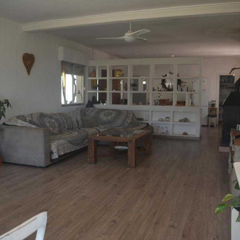 CHALET CON PISCINA A 1 KILOMETRO DE LA PLAYA CARTAGENA - Casa de 6 dormitorios - 5