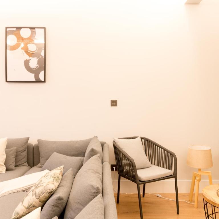 Zabalburu - Three-Bedroom Apartment - 5