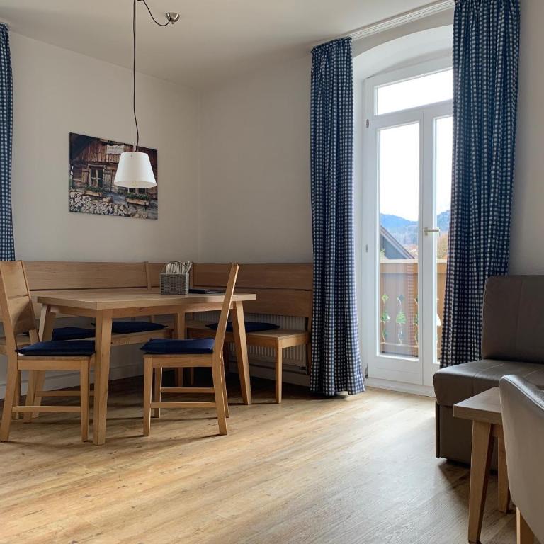 BSW Ferienwohnungen Garmisch - Deluxe Apartment - 4