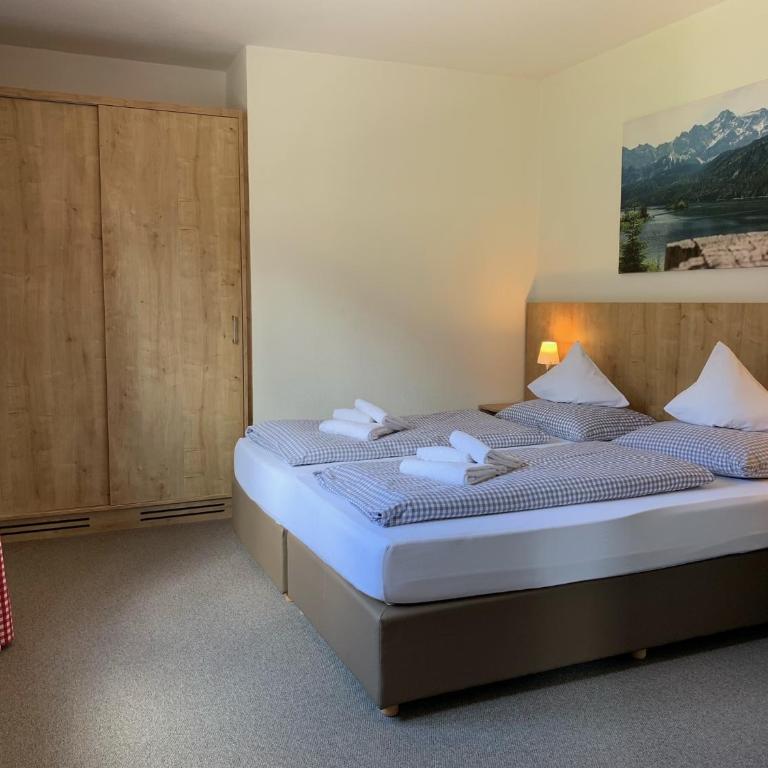 BSW Ferienwohnungen Garmisch - Deluxe Apartment - 12