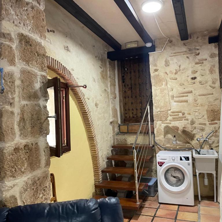 No.5B - Lovely Studio Apt with A/C in the centre of the old town - Apartamento - 13