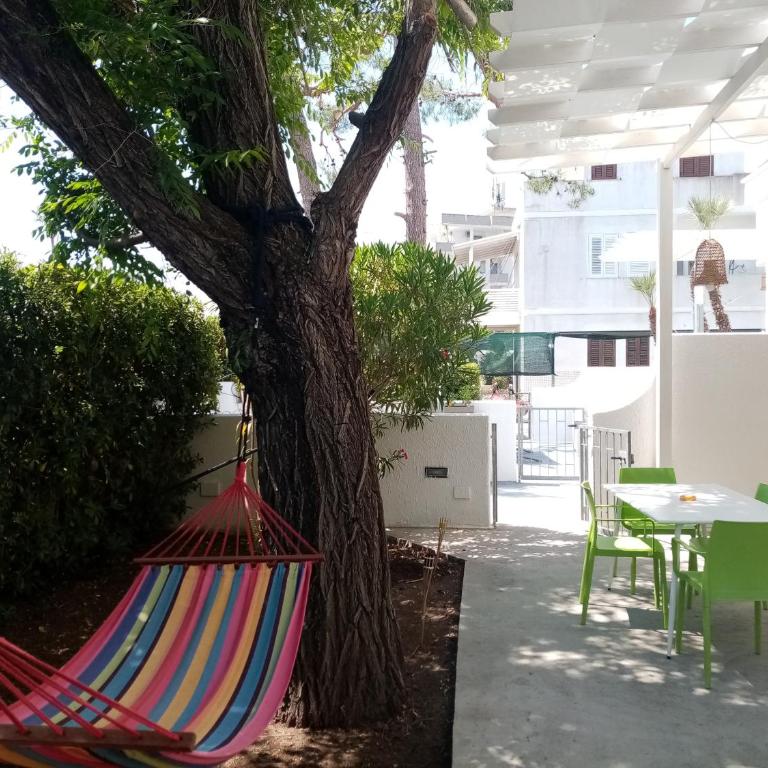 Residence Orsa Minore - Appartamento con 2 Camere da Letto e Vista Giardino - 1
