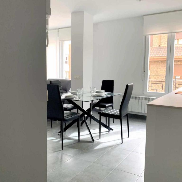 Ramón y Cajal SUITES DE LUXE - Apartamento - 8