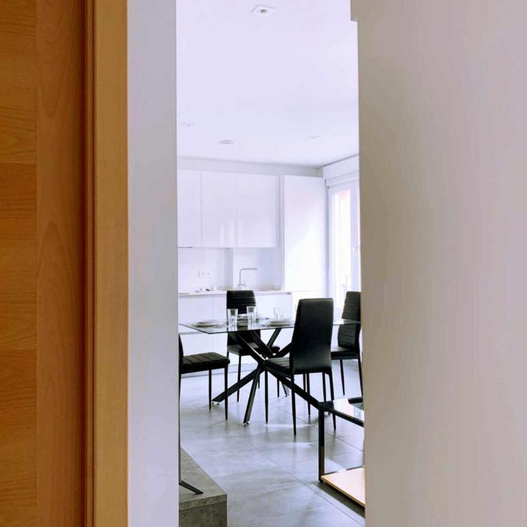Ramón y Cajal SUITES DE LUXE - Apartamento con ducha - 18