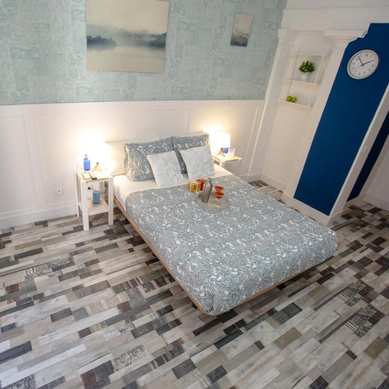 Fuencarral Adeco - Double Room with Extra Bed - 31