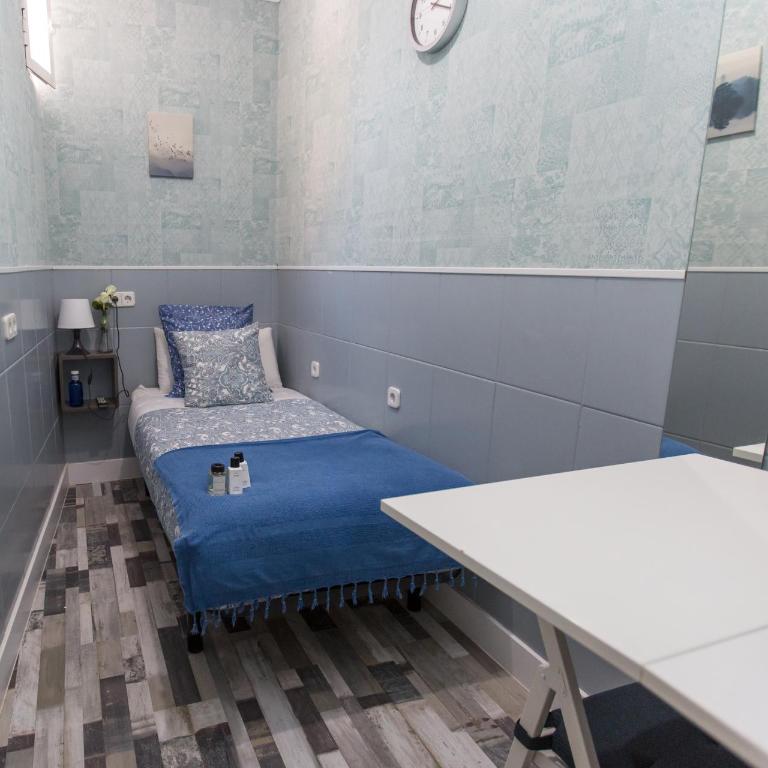 Fuencarral Adeco - Budget Single Room with Shared Bathroom - 4