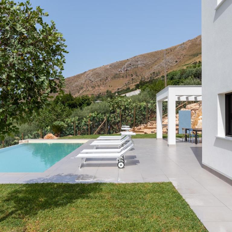 Villa vista mare con piscina a sfioro a Scopello - Villa - 3