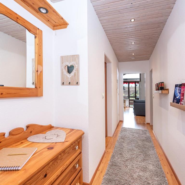 Sylvies Alpenglück- Zentral- für 4 Gäste - Apartment mit 1 Schlafzimmer - 12
