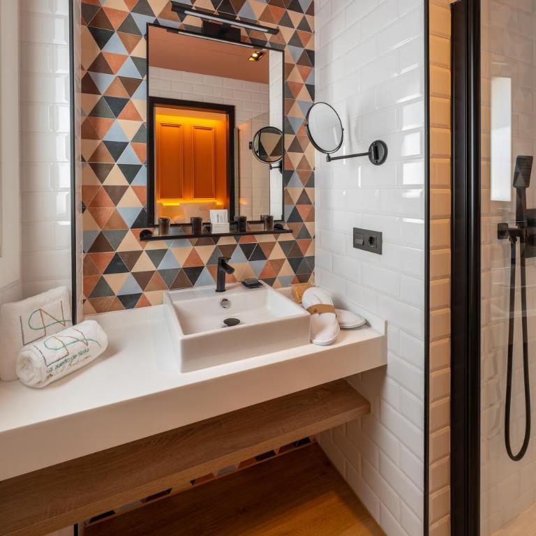 La Puerta de Nerja BOUTIQUE - Adults Recommended - Habitación Doble Deluxe Superior - 1 o 2 camas - 6