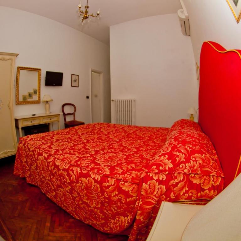 Hotel La Vela-Castello Il Rifugio - Camera Matrimoniale con Vista Mare - 1