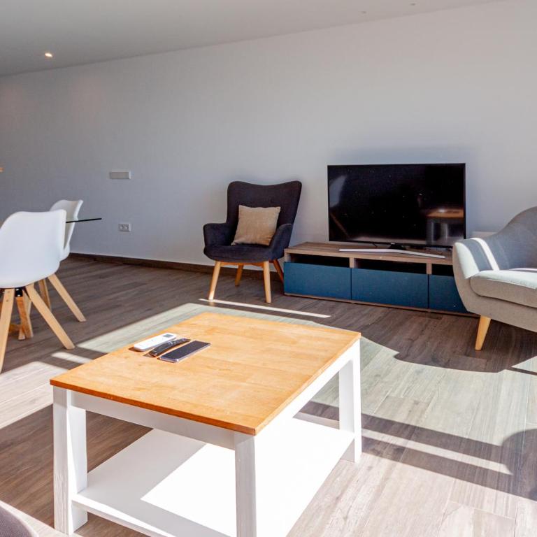 Inmovecos reformado en 1º linea playa Soling 11 - Apartamento - 9