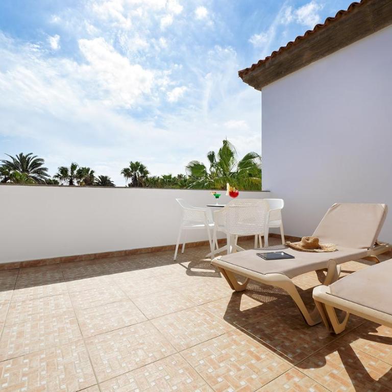 Broncemar Beach Suites - Superior Double Room - 4