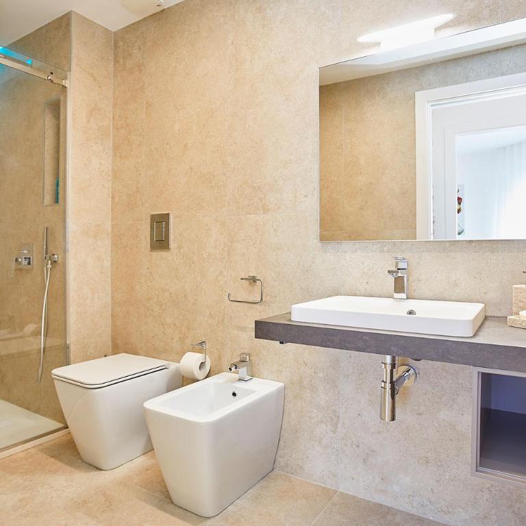 Porta del Golfo Apartments & Suites - Appartamento con 2 Camere da Letto - 2