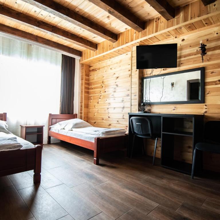 Hotel Enigma - Quadruple Room - 4