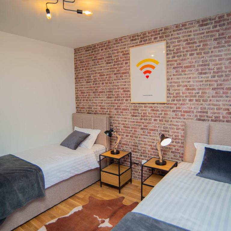Stylish Two Bedroom Apartment at Ljubovic-Hill Park - Two-Bedroom Apartment - 23