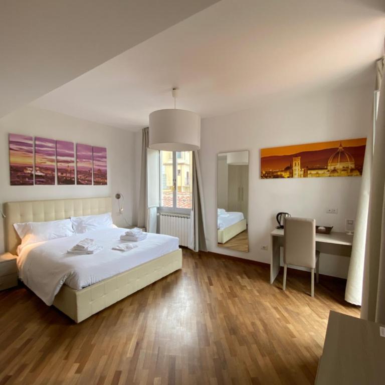 Le Tre Lune Suites - Double Room with Balcony - 20