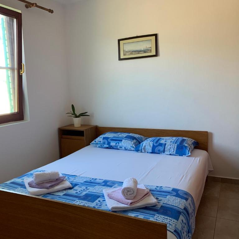 Holiday Home Bratica - Four-Bedroom House - 51