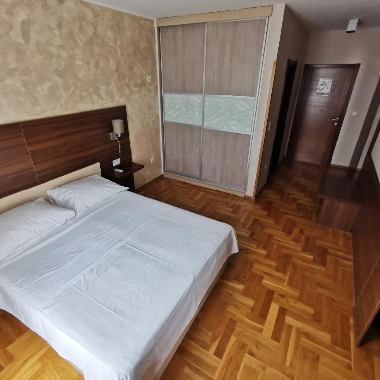 Villa Salvia - Triple Room with Balcony - 1