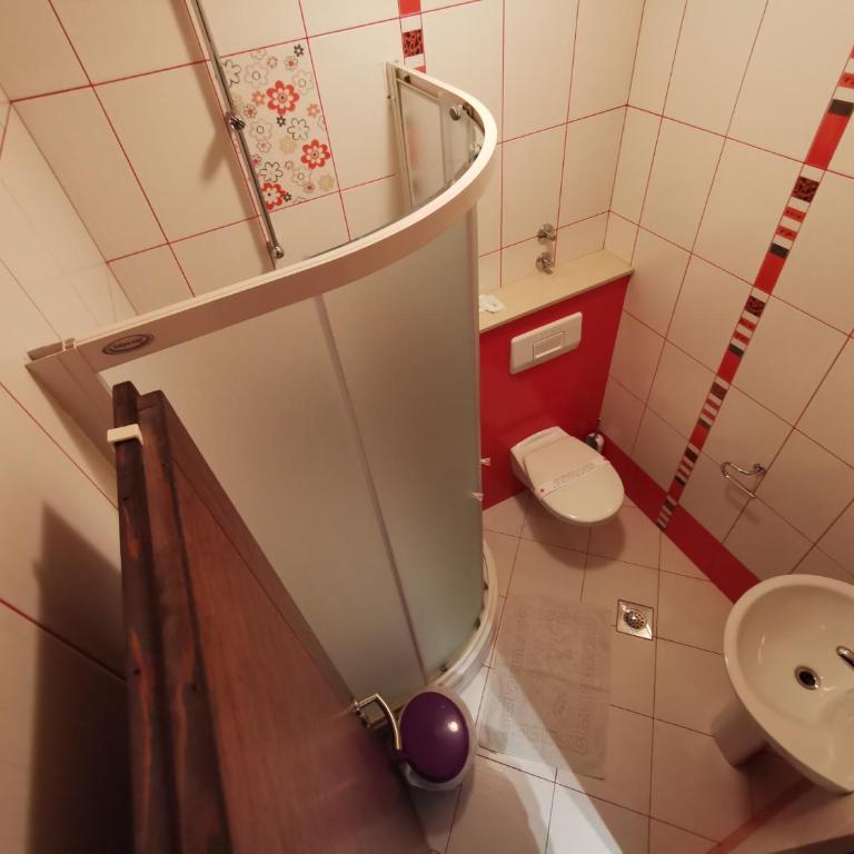 Villa Salvia - Triple Room with Balcony - 11