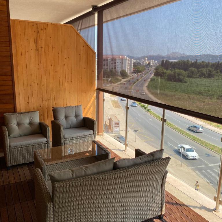 Bitcoin and Ethereum Deluxe Apartments - Studio Apartment - 17