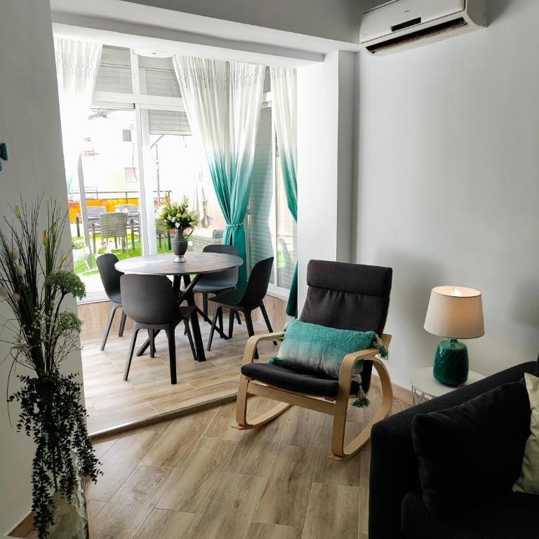 City Central Apartment with large patio BY NAMASTE ELITE - Apartamento de 1 dormitorio - 6