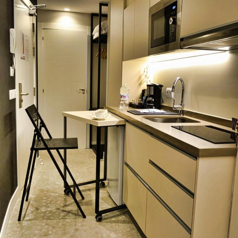 Posidonia Aparthotel - Estudio con 2 camas individuales - 16