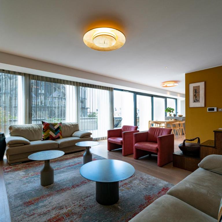 Les Suites 7 Anges - Vue Cathédrale, Parking & Centre Historique Reims - Two-Bedroom Suite KNOEBEL with Terrace - 8