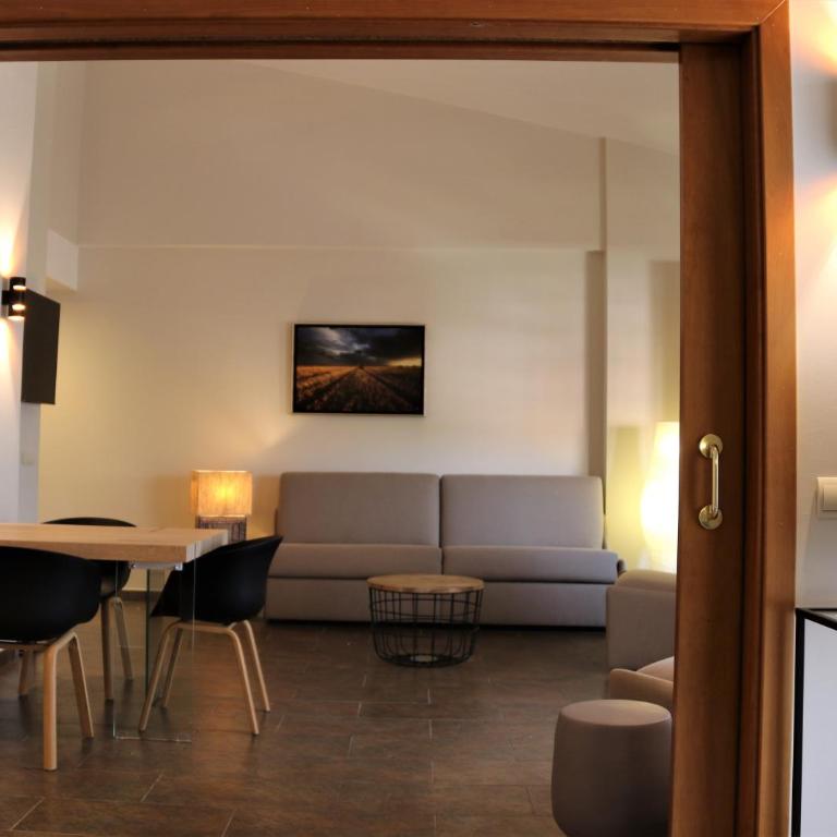 Hotel Bonalba Alicante - Suite con cama grande y balcón - 2