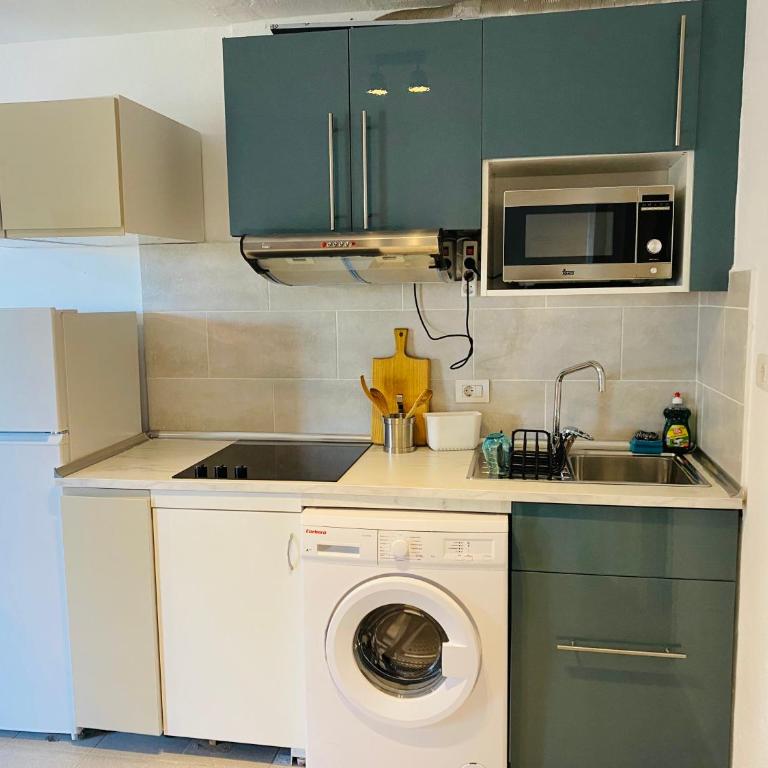 Happiness - One-Bedroom Apartment - 45
