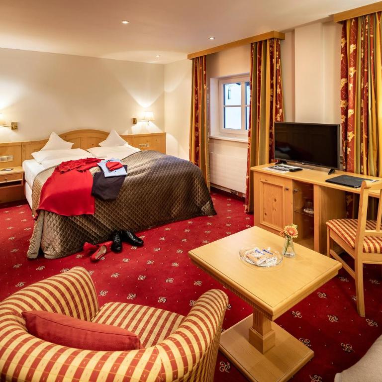 Hotel Tannbergerhof im Zentrum von Lech - Comfort Doppelzimmer - 1