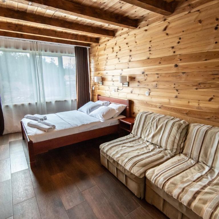 Hotel Enigma - Quadruple Room - 1