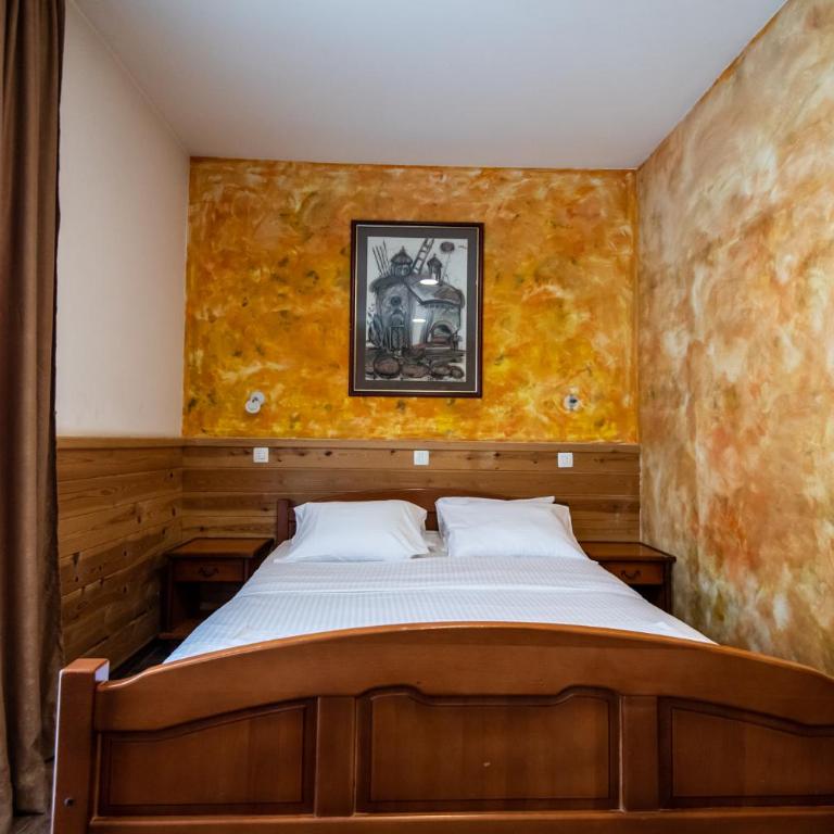 Hotel Enigma - Quadruple Room with Balcony - 5