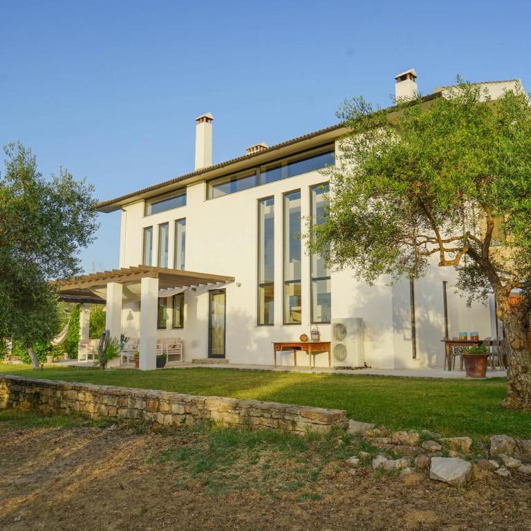 El Toro Blanco Luxury Villa in Andalucia - Villa con piscina privada - 2