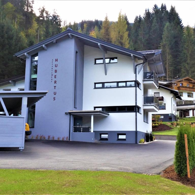 Appartement Hubertus - Deluxe Apartment mit 2 Schlafzimmern - 1