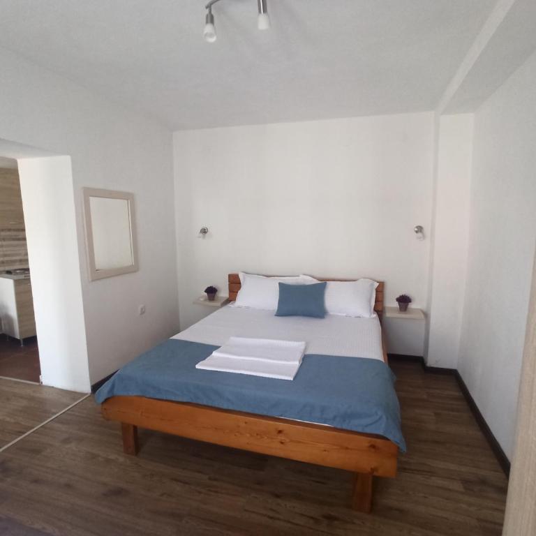 Apartments Kollari - Studio - 15