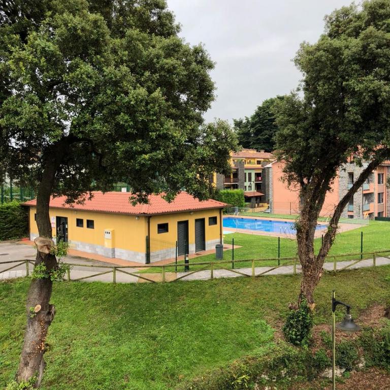 MARINA LLANES IV - One-Bedroom Apartment - 1