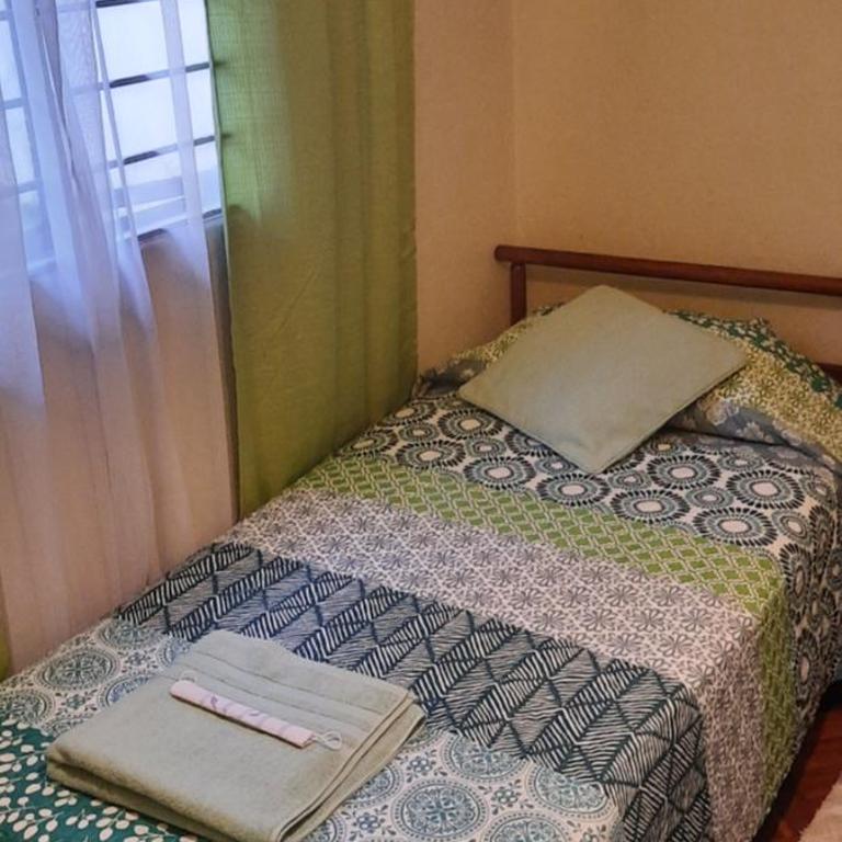 Viña Colores - Twin Room with Shared Bathroom - 2