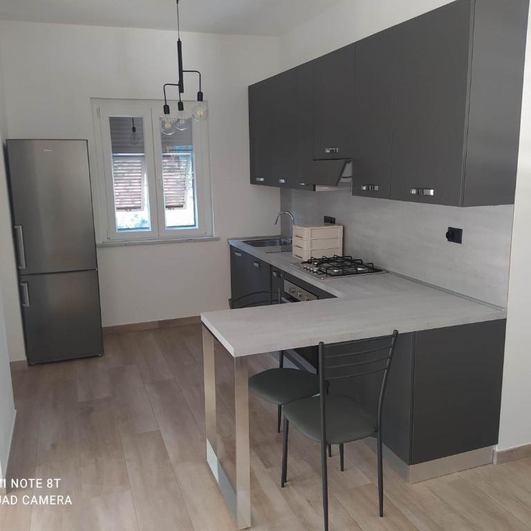 Casafischea18 - Appartamento con 2 Camere da Letto - 38
