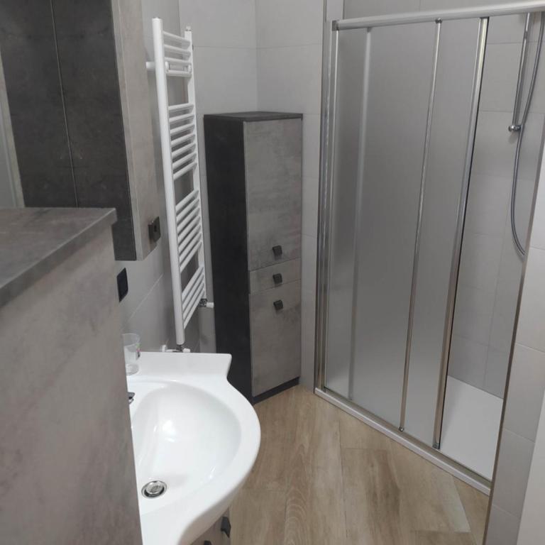 Casafischea18 - Appartamento con 2 Camere da Letto - 41