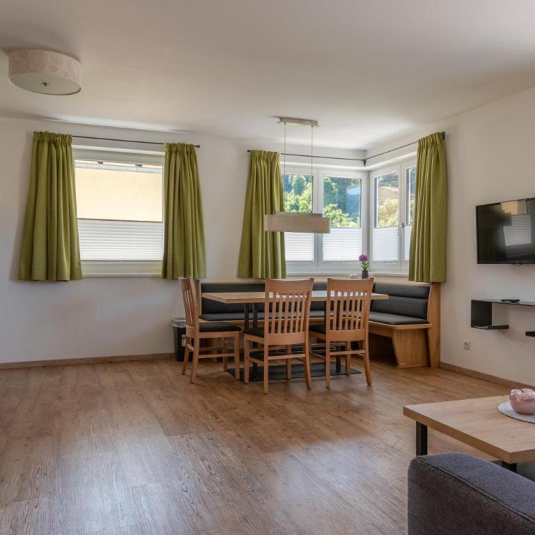 Fourteen Zell am See S&P by All in One Apartments - Two-Bedroom Apartment - 14