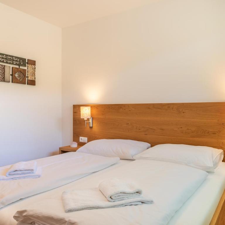Fourteen Zell am See S&P by All in One Apartments - Three-Bedroom Apartment - 8