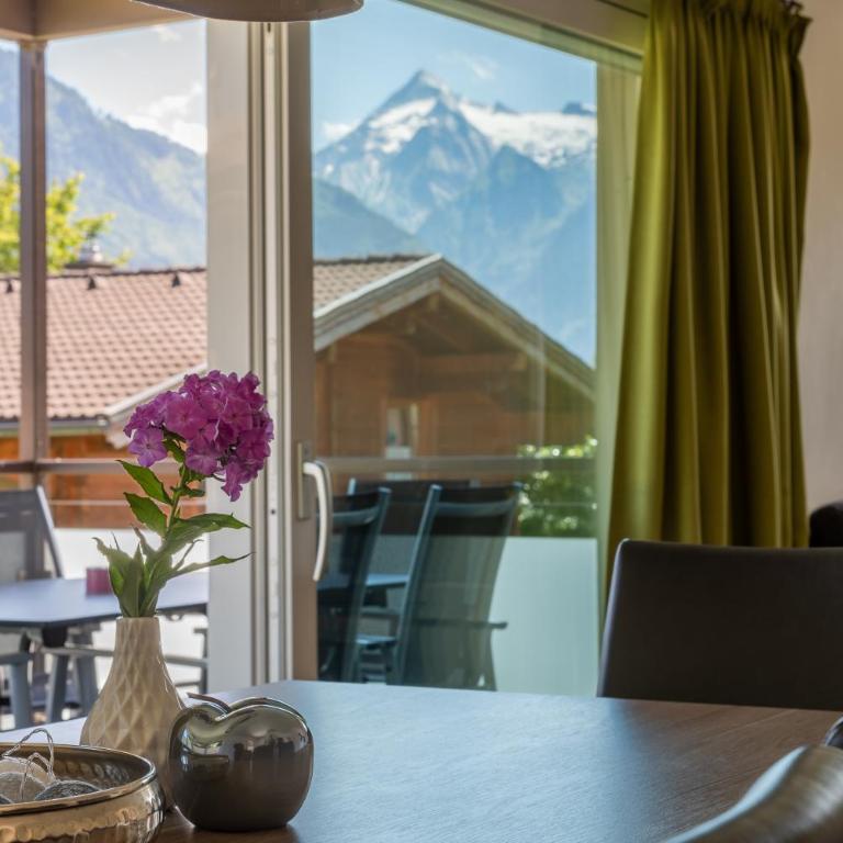 Fourteen Zell am See S&P by All in One Apartments - Three-Bedroom Apartment - 1