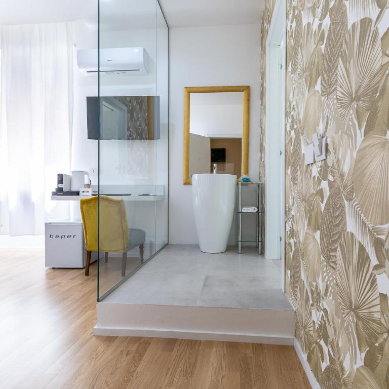 ALMi - Superior Double Room - 4